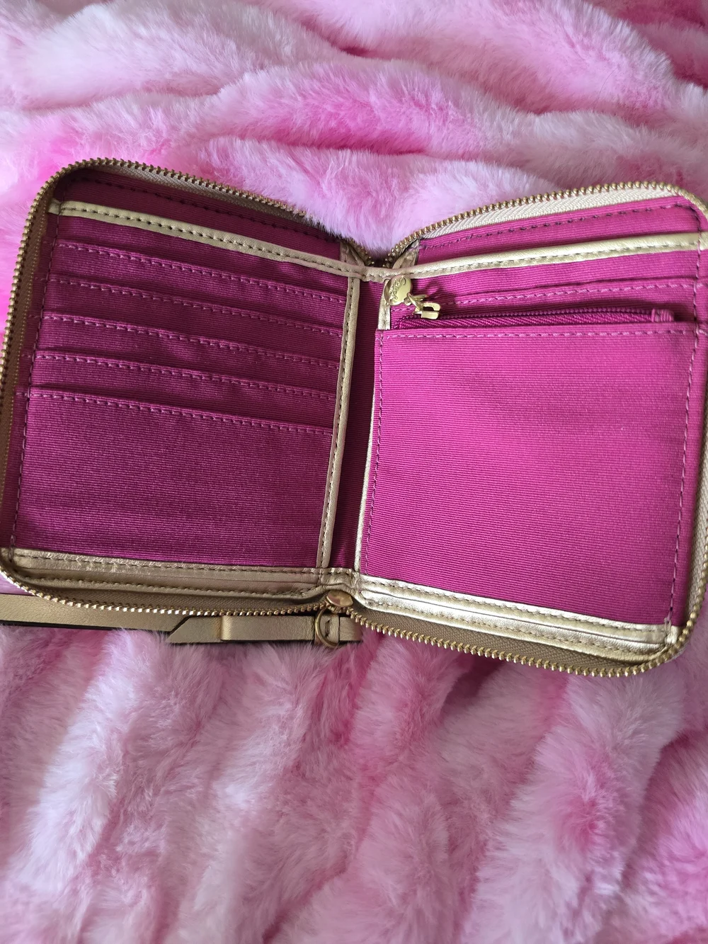 Coach Tatersall Wrislet Zip Around Wallet - Picture 3 of 6